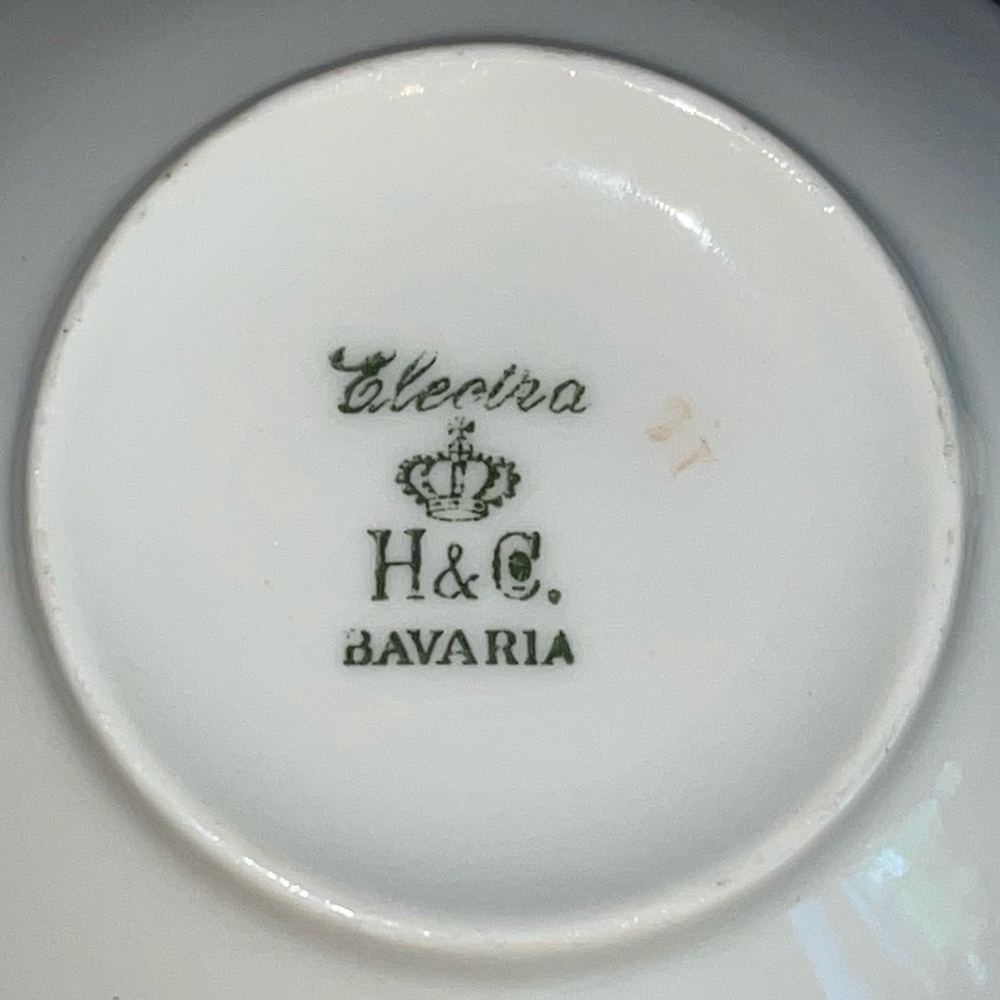 H&Co Greek Key‎ ‘Electra’ Porcelain Flat Tea Cup - Picture 6 of 6